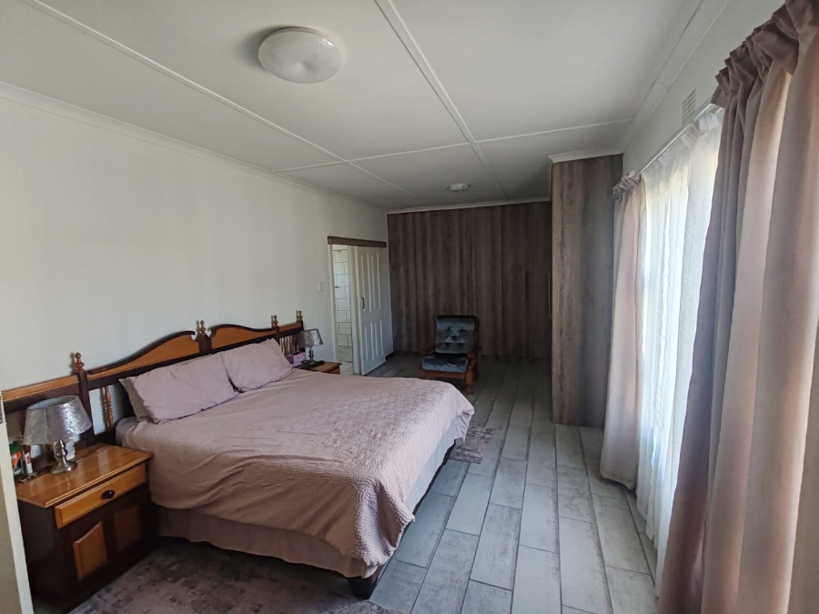 3 Bedroom Property for Sale in Windsor Park Eastern Cape